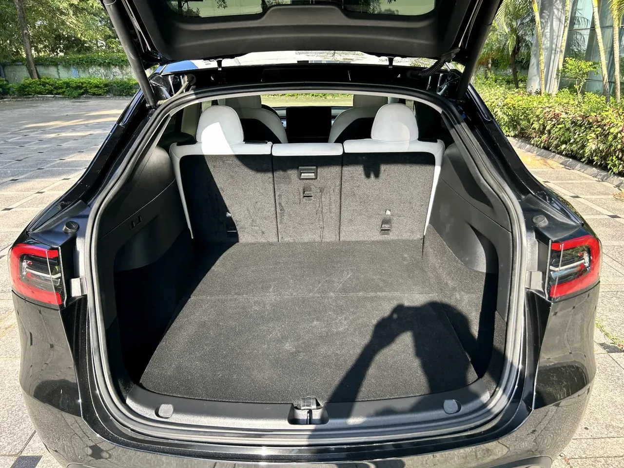 Tesla 2022 Model Y rear-wheel drive version automatic transmission 14