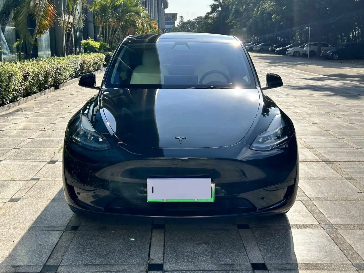 Tesla 2022 Model Y rear-wheel drive version automatic transmission 2