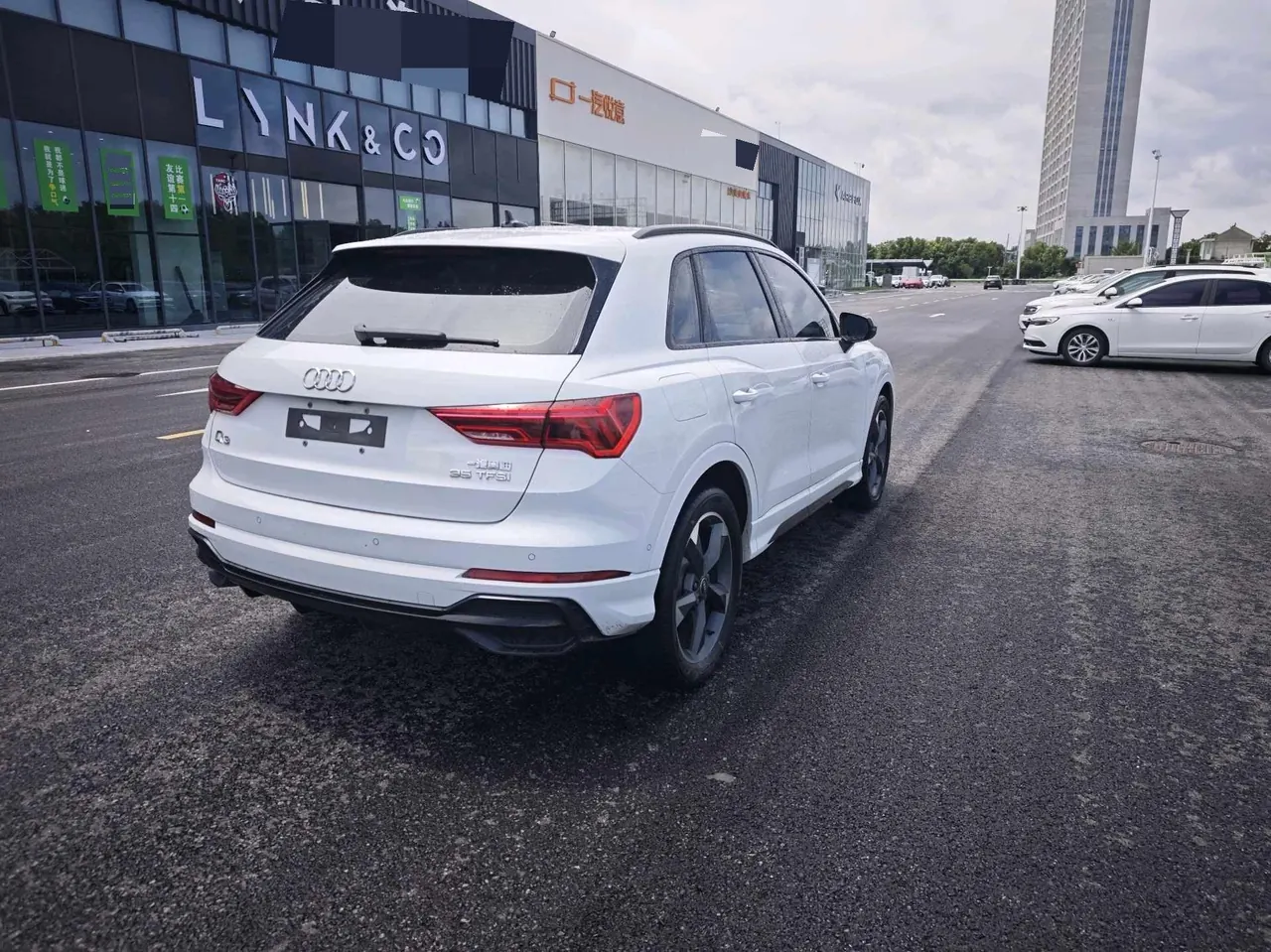 Audi 2022 Q3 1.4TFSI 35TFSI Fashion Dynamic Automatic 5