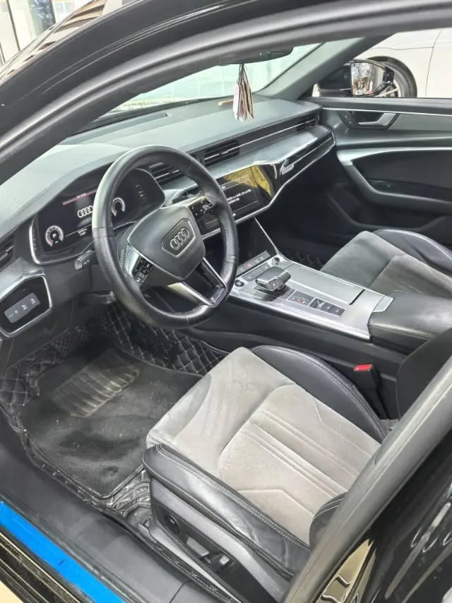 Audi 2020 A6L 2.0TFSI 40TFSI Deluxe Dynamic Automatic 5