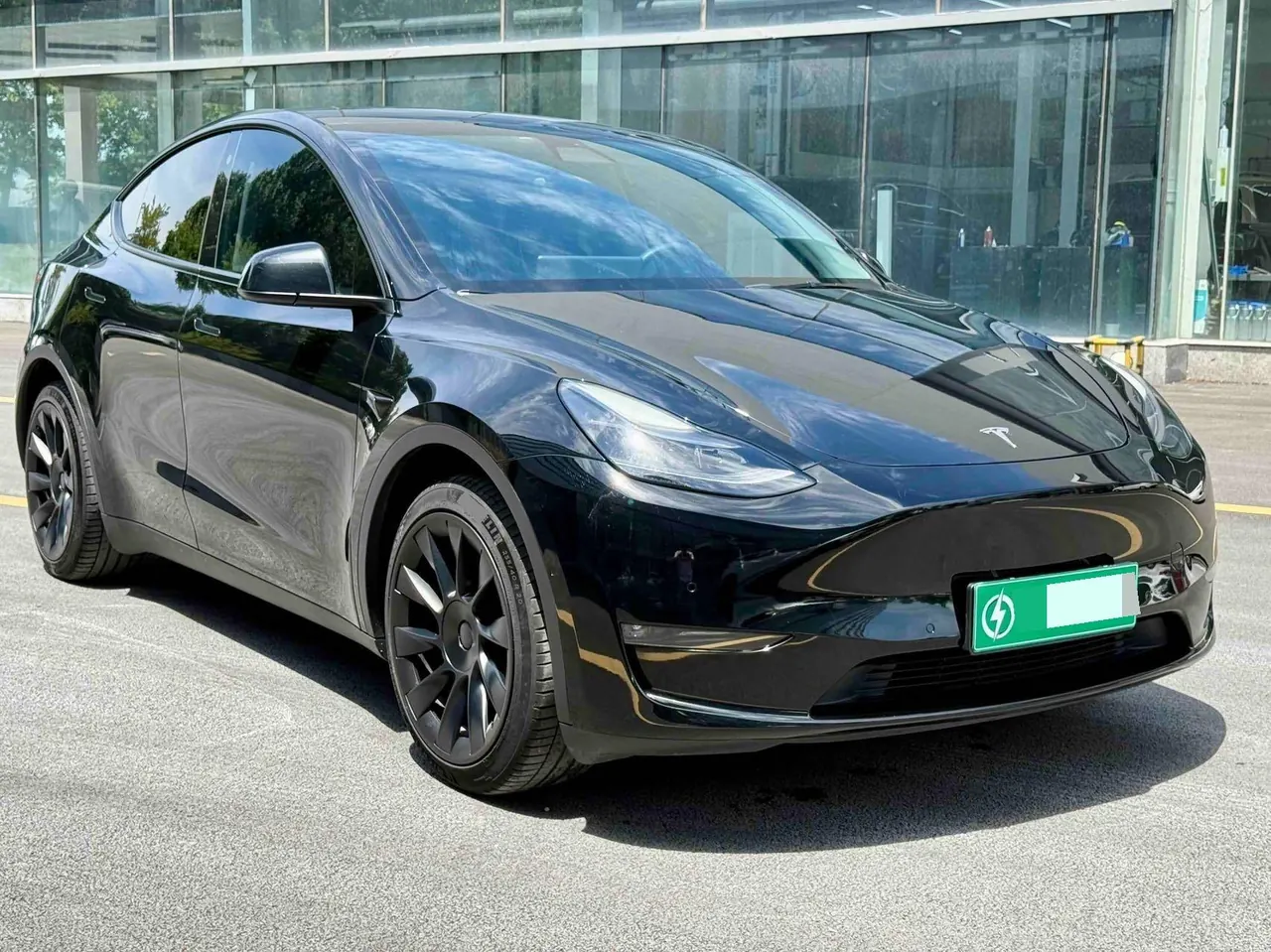Tesla 2021 Model Y Standard Endurance Rear Drive Automatic Gear 3