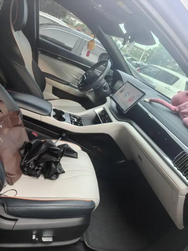 BYD Song PLUS New Energy 2024 Song PLUS EV Glory Edition 520km Pilot Automatic Gear 5