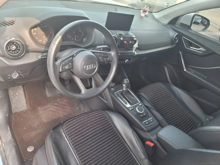 Audi 2020 Q2L 1.4TFSI 35TFSI Fashion Elegant Automatic 6
