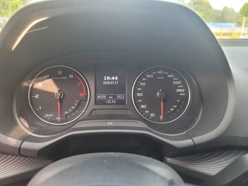 Audi 2020 Q2L 1.4TFSI 35TFSI Fashion Elegant Automatic 8