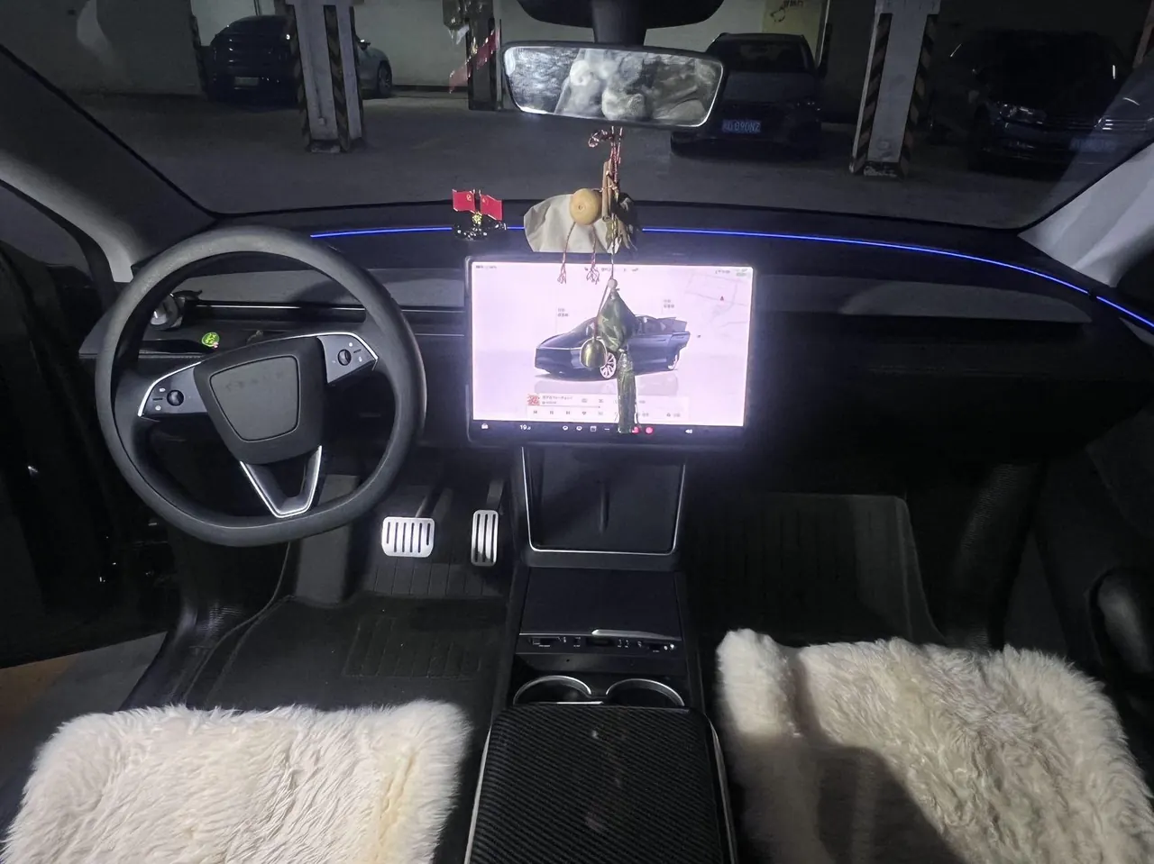 Tesla 2025 Model Y long endurance all-wheel drive version (modified) automatic gear 4
