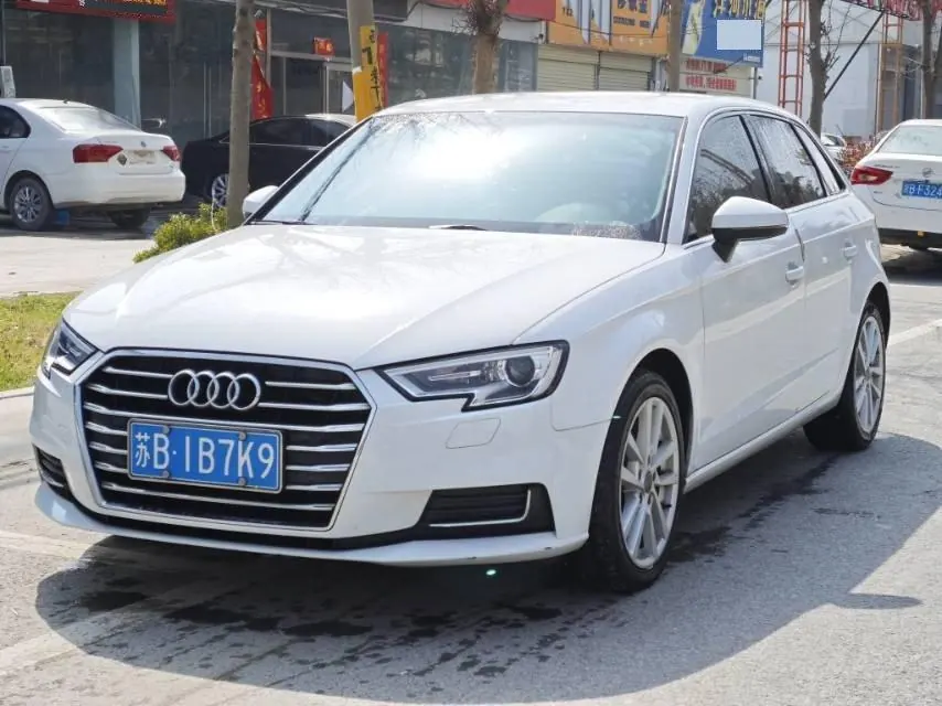 Open image lightbox: Audi 2020 A3 Sportback 1.4TFSI 35TFSI aggressive automatic gear