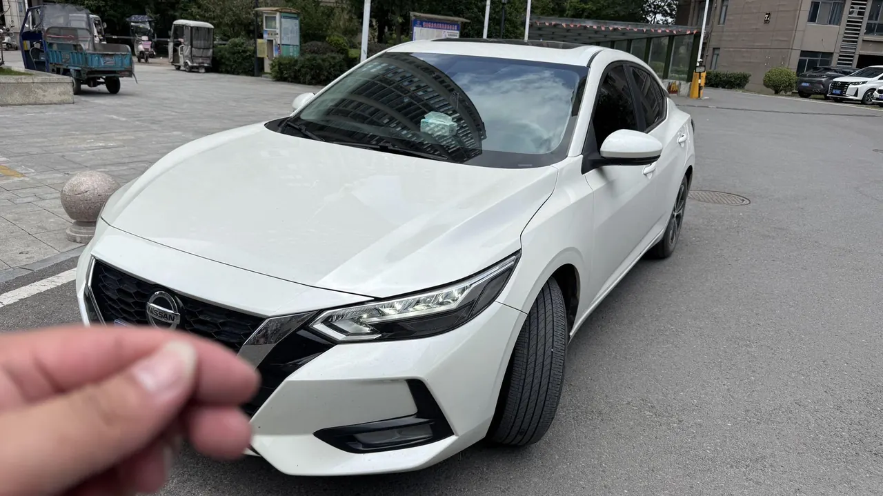 Nissan 2022 Sylphy 1.6 Stepless XL Pleasant Edition Automatic Gear - View 1
