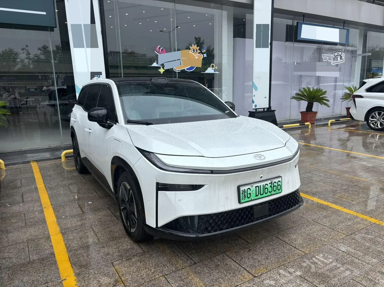 Toyota 2025 Platinum Intelligence 3X 520 Pro Advanced Intelligence Driving Edition Automatic Gear 2