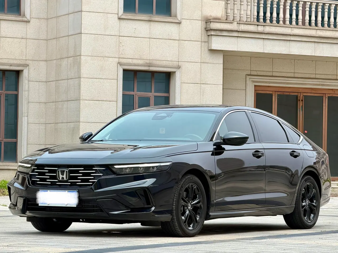 Honda 2025 11th Generation Accord 1.5T Stepless 260TURBO Sports Series Deluxe Automatic Gear - View 1