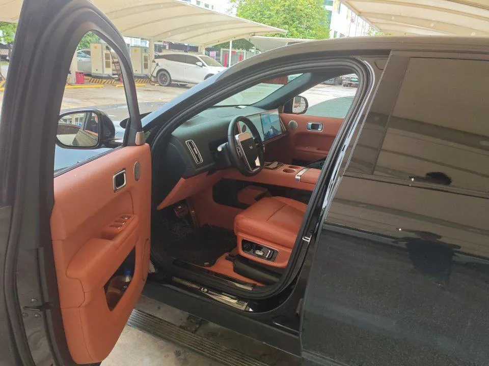 Li 2024 L9 Ultra automatic gear 5