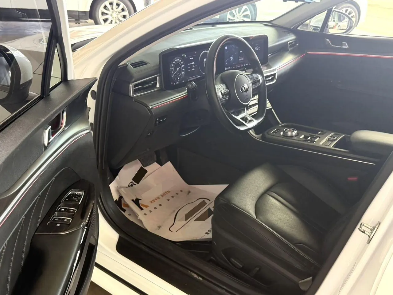Kia 2020 K5 Keku 1.5T 270T CVVD Deluxe Technology Edition Automatic Gear 4