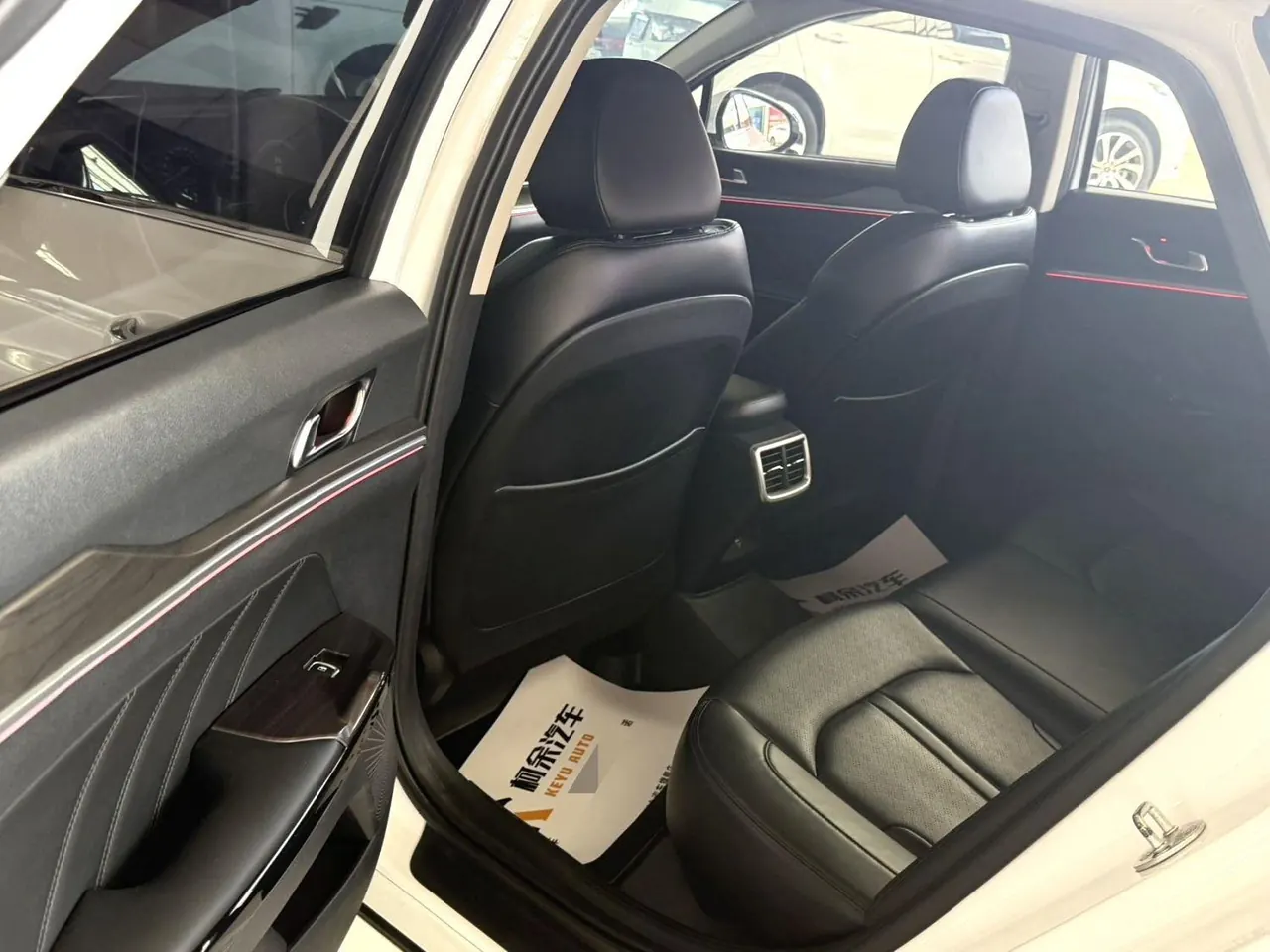 Kia 2020 K5 Keku 1.5T 270T CVVD Deluxe Technology Edition Automatic Gear 6