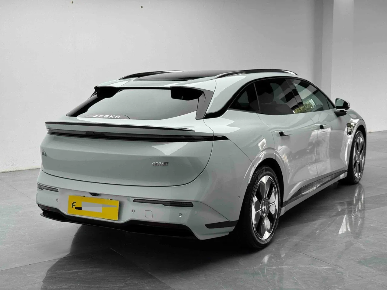Zeekr 2025 Zeekr 007GT Long Endurance Rear Drive Smart Driving Edition 100kWh Automatic Transmission 5