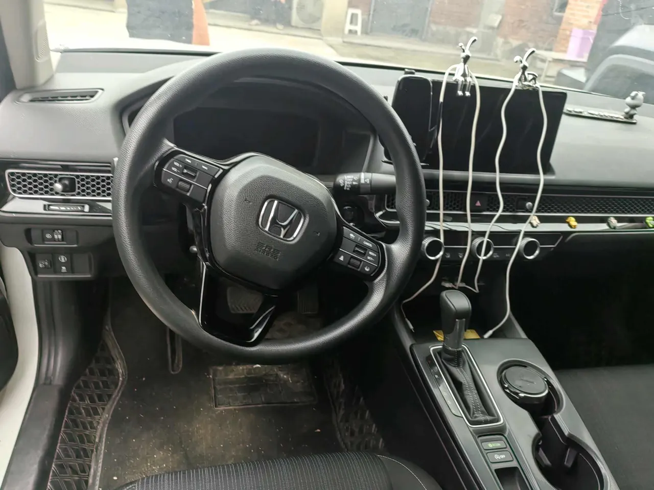 Honda 2023 Civic 1.5T CVT 240TURBO Sporty Edition Automatic 3