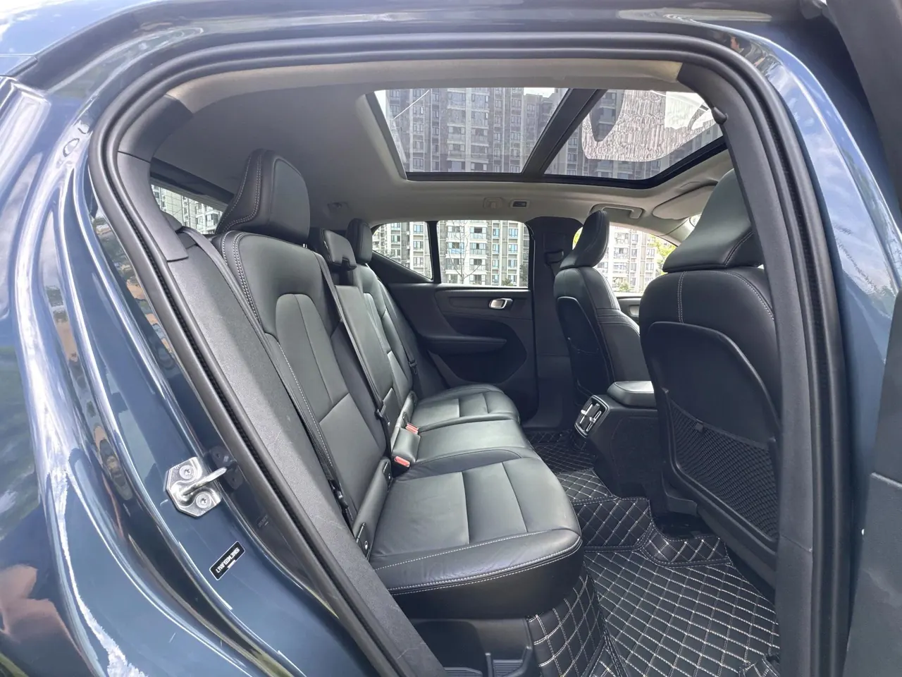 Volvo 2020 XC40 1.5T T3 Zhiyuan Deluxe Edition Automatic Gear 12