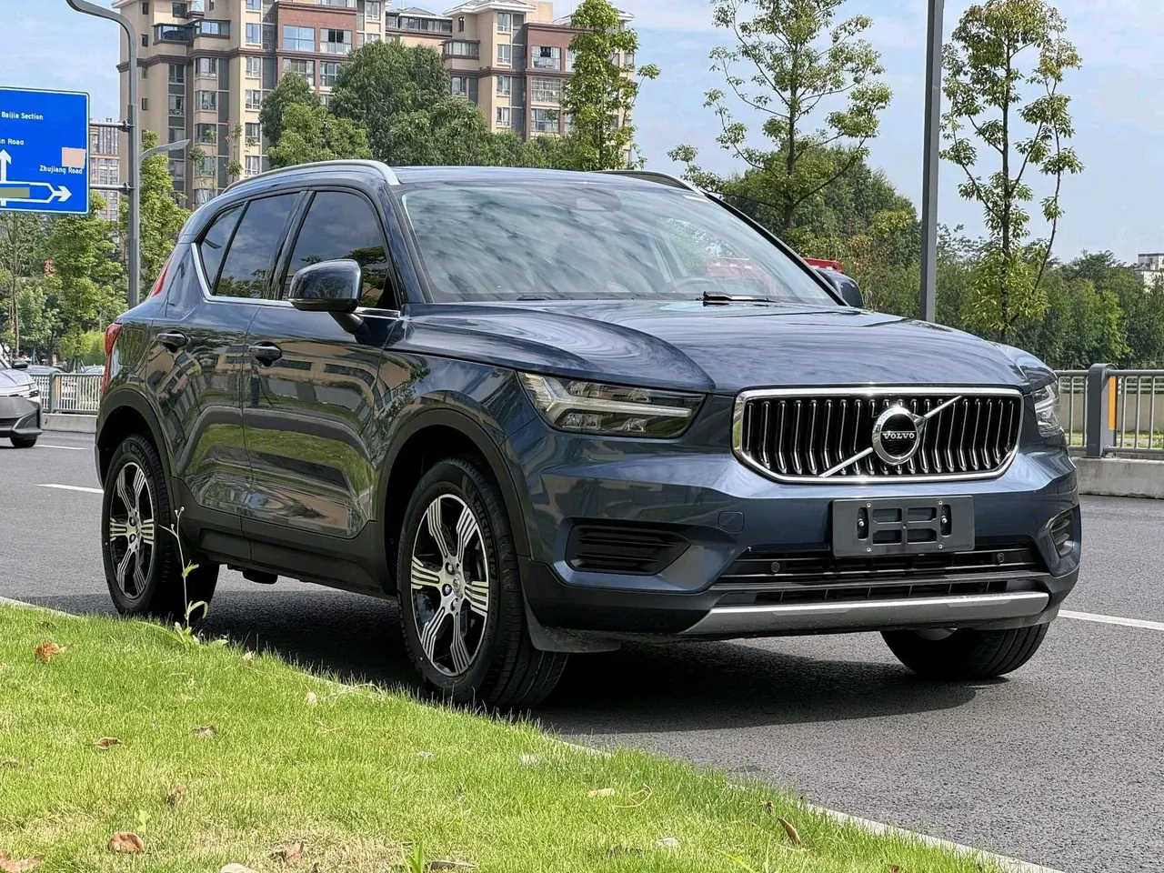 Volvo 2020 XC40 1.5T T3 Zhiyuan Deluxe Edition Automatic Gear 3