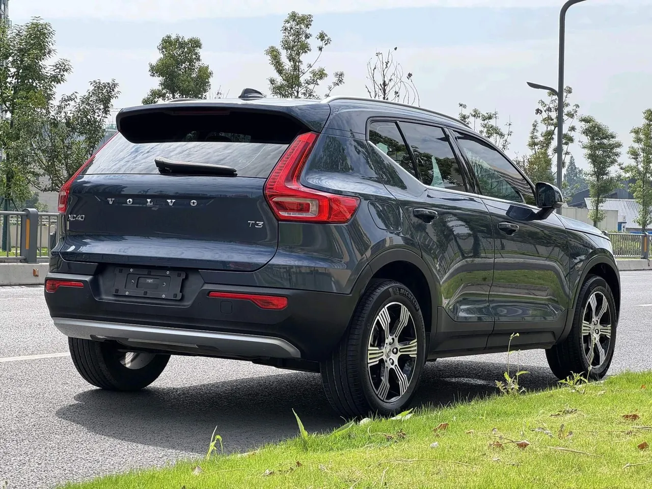 Volvo 2020 XC40 1.5T T3 Zhiyuan Deluxe Edition Automatic Gear 9