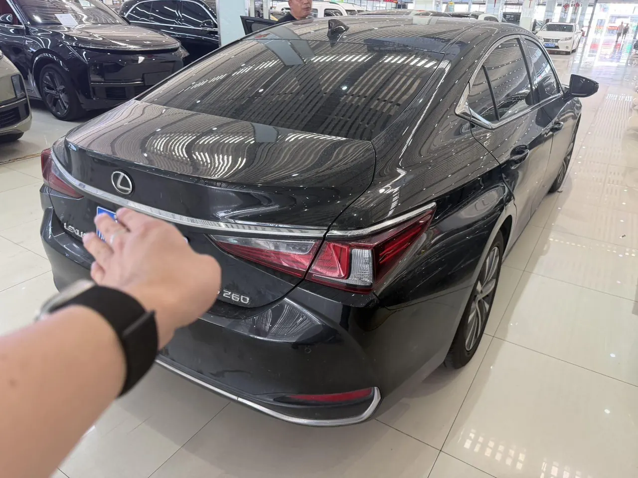Lexus ES (Imported) 2020 ES200 2.0 Stepless Premium Edition Automatic Gear 5
