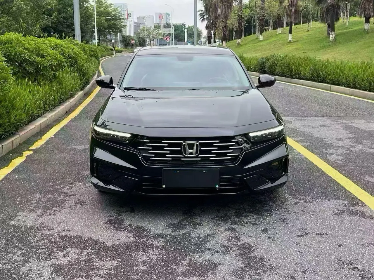 Honda 2025 11th Generation Accord 1.5T Stepless 260TURBO Comfort Edition Automatic Gear 3