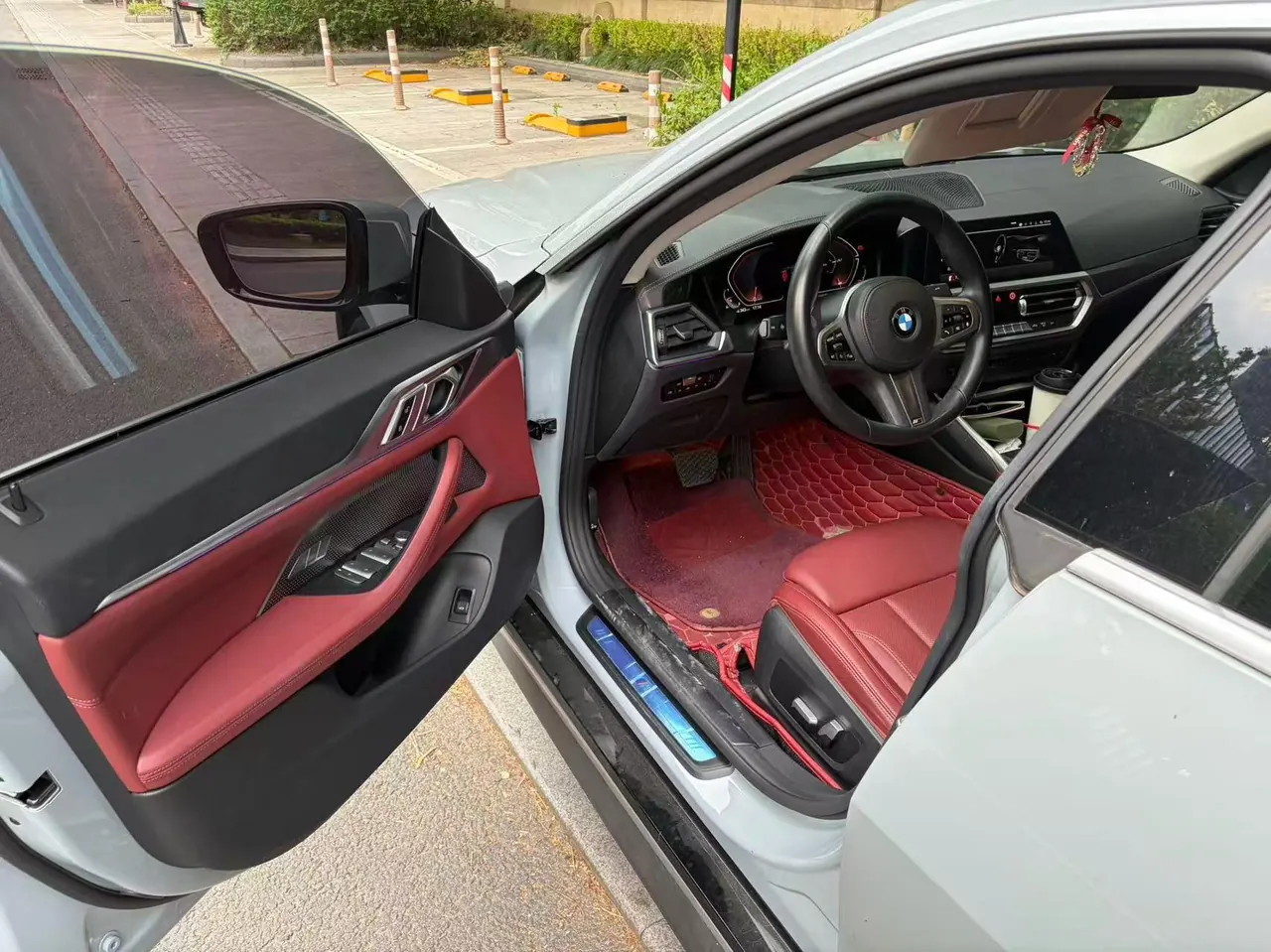 BMW 4 Series (Imported) 2022 425i Four-Door Coupe 2.0T M Sports Suit Automatic Gear 2