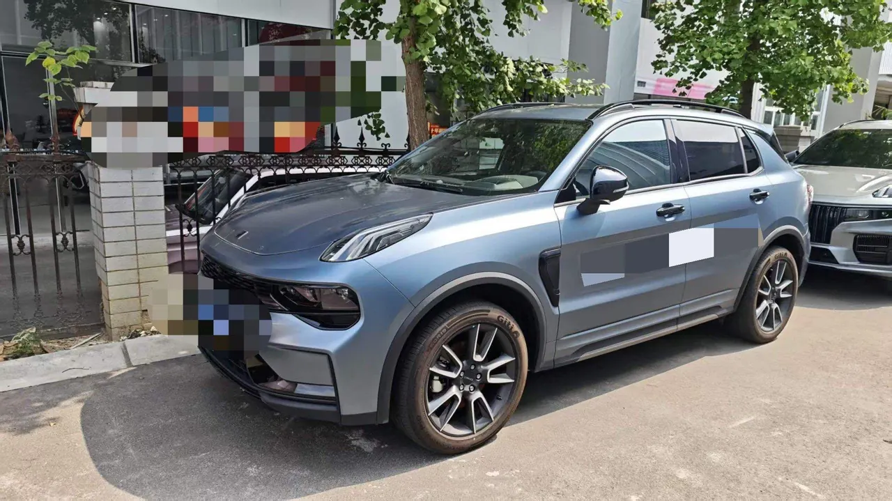 LYNK&amp;CO 2025 LYNK&amp;CO 01 2.0TD Two-wheel Drive New Pro Edition Automatic Gear 5