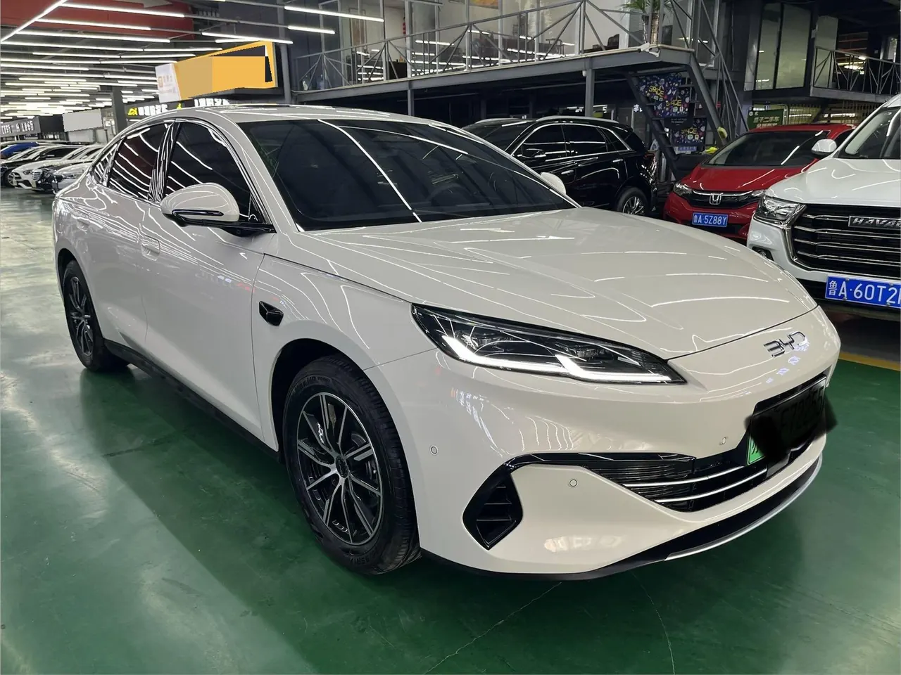 BYD 2025 seals 06 DM-i 1.5 stepless smart driving version 80KM noble automatic gear 3