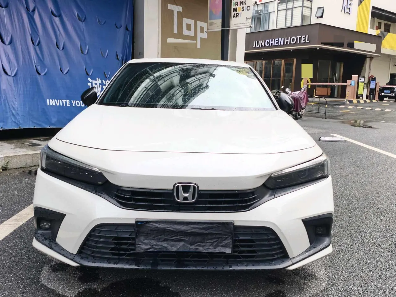 Honda 2022 Civic 1.5T Stepless 240TURBO Combustion Edition Automatic Gear 2