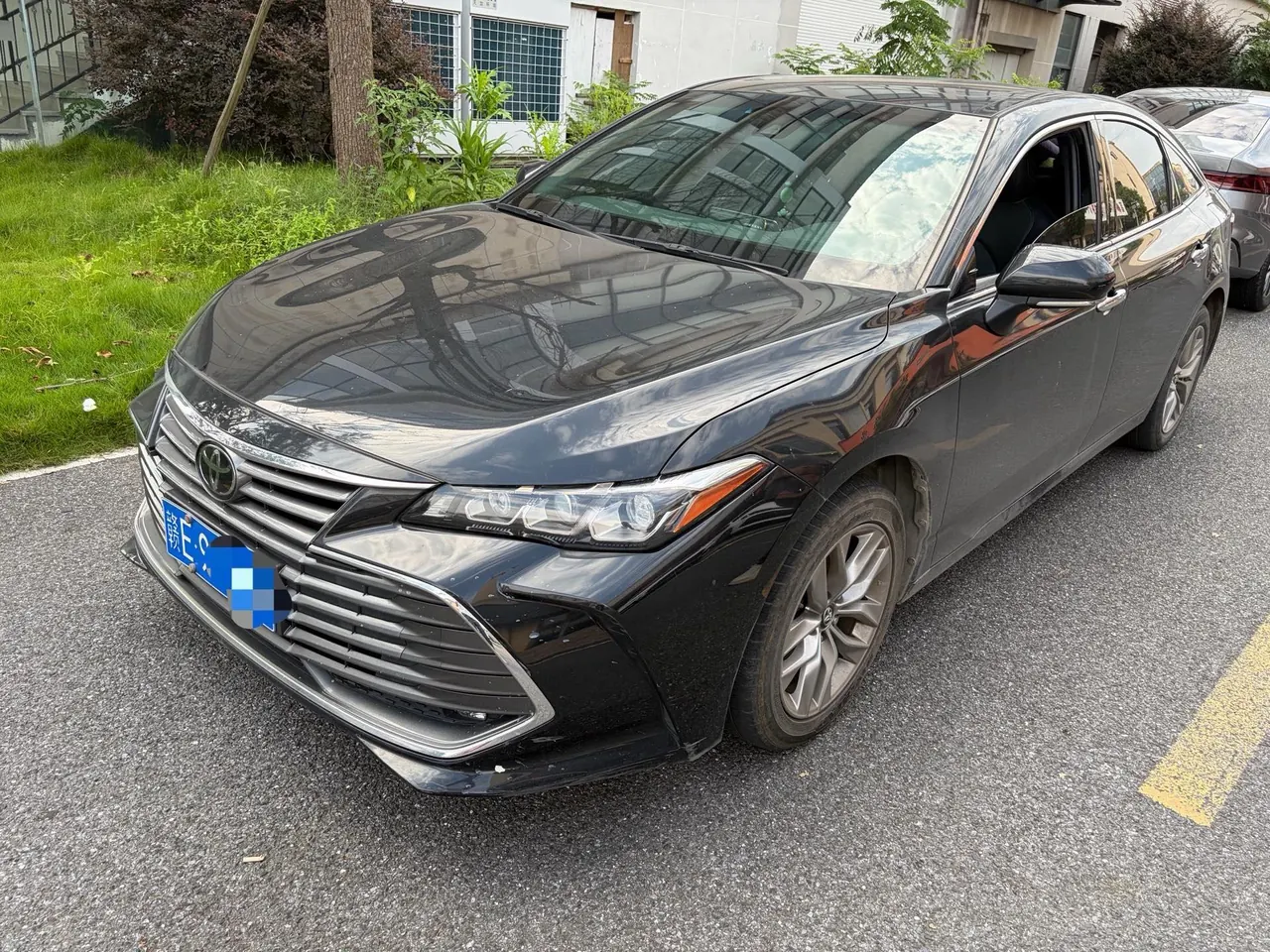 Toyota 2021 Asian Dragon 2.5 Deluxe Edition Automatic - View 1