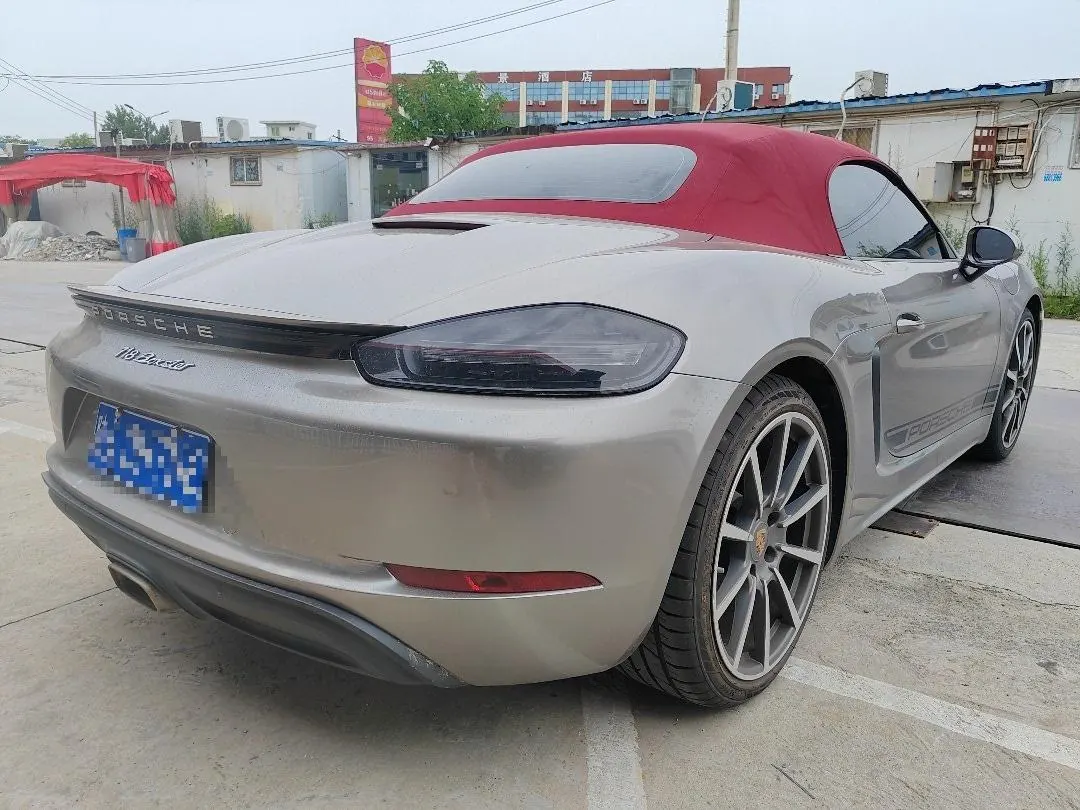 Porsche 718 (Imported) 2020 718 Boxer 2.0T Automatic 2