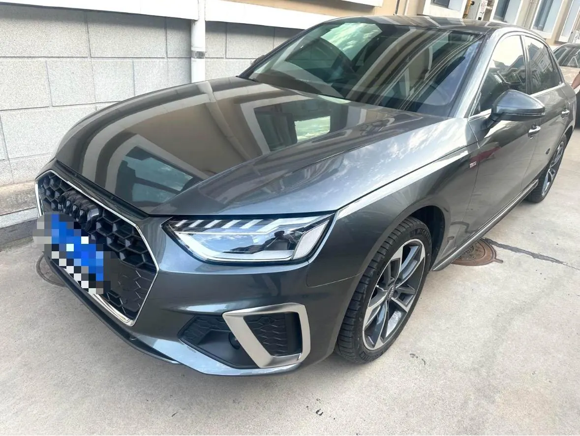 Audi 2020 A4L 2.0TFSI 40TFSI Fashion Dynamic Automatic - View 1