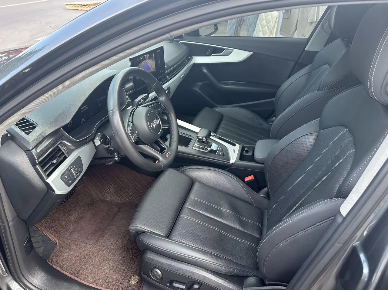 Audi 2020 A4L 2.0TFSI 40TFSI Deluxe Dynamic Automatic 7