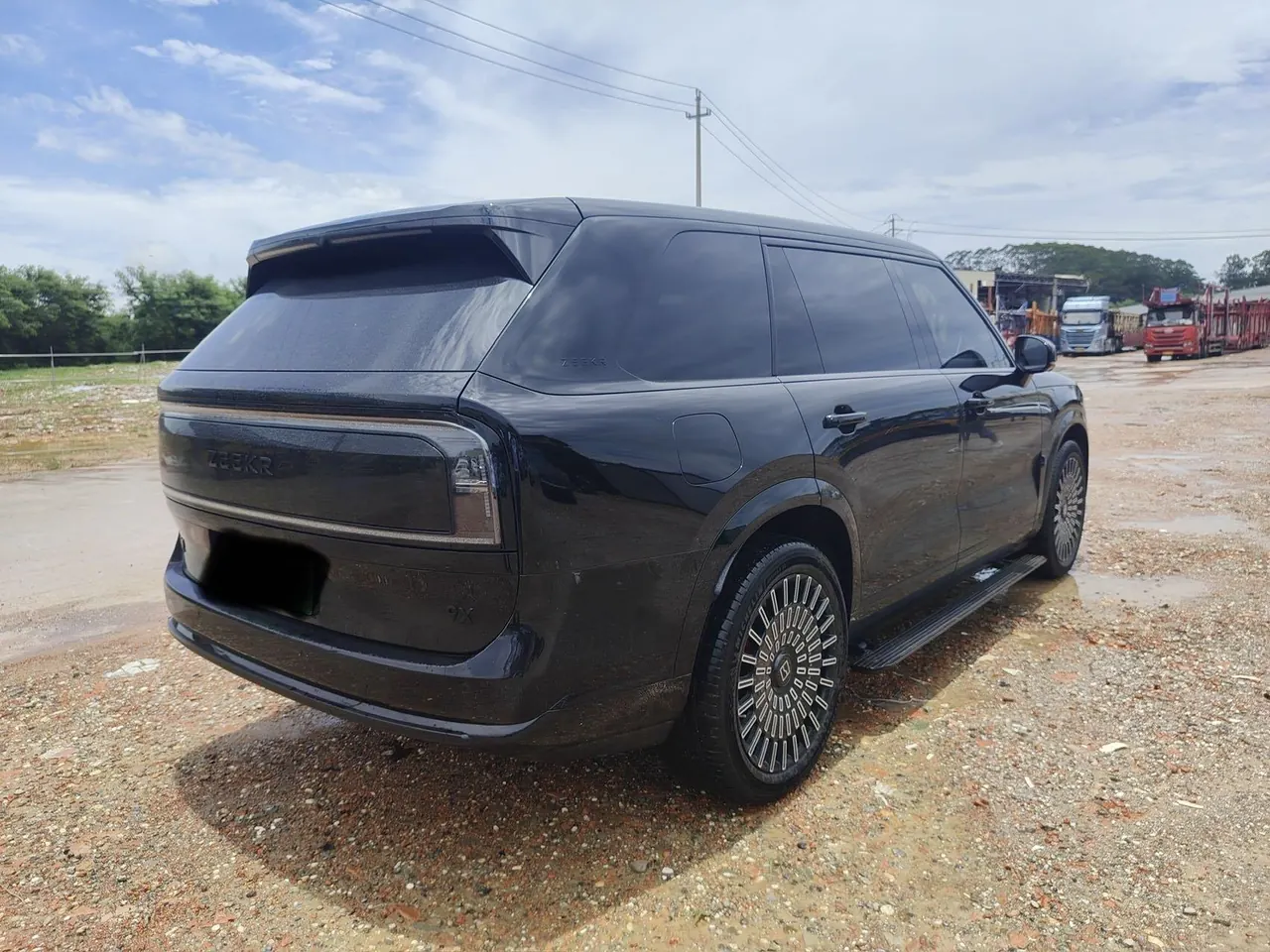 Zeekr 2025 Zeekr 9X 2.0T Ultra 55kWh automatic gear 3
