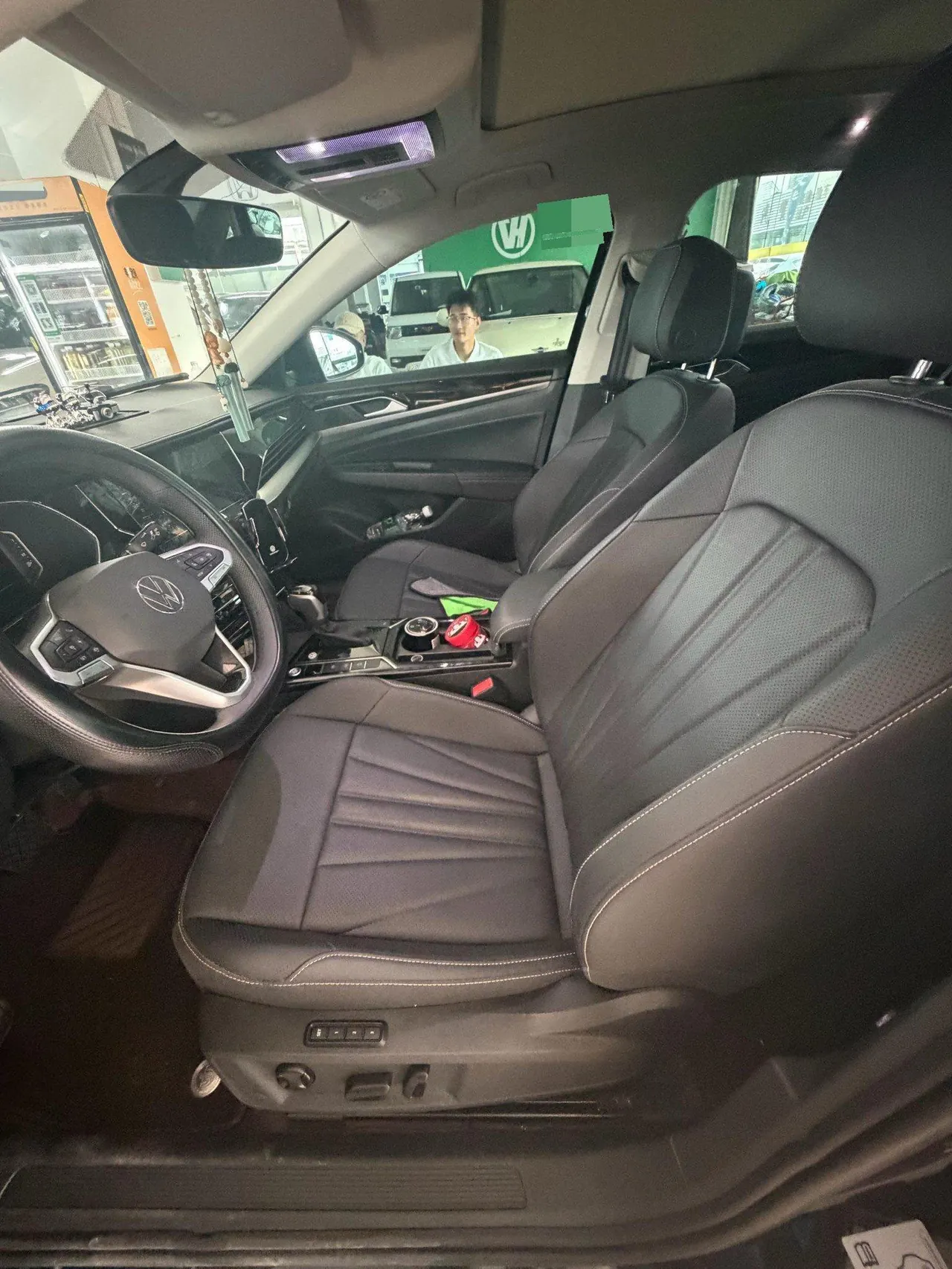 Volkswagen 2025 Passat 2.0TSI 380TSI Subut Longteng Edition Automatic Gear 3