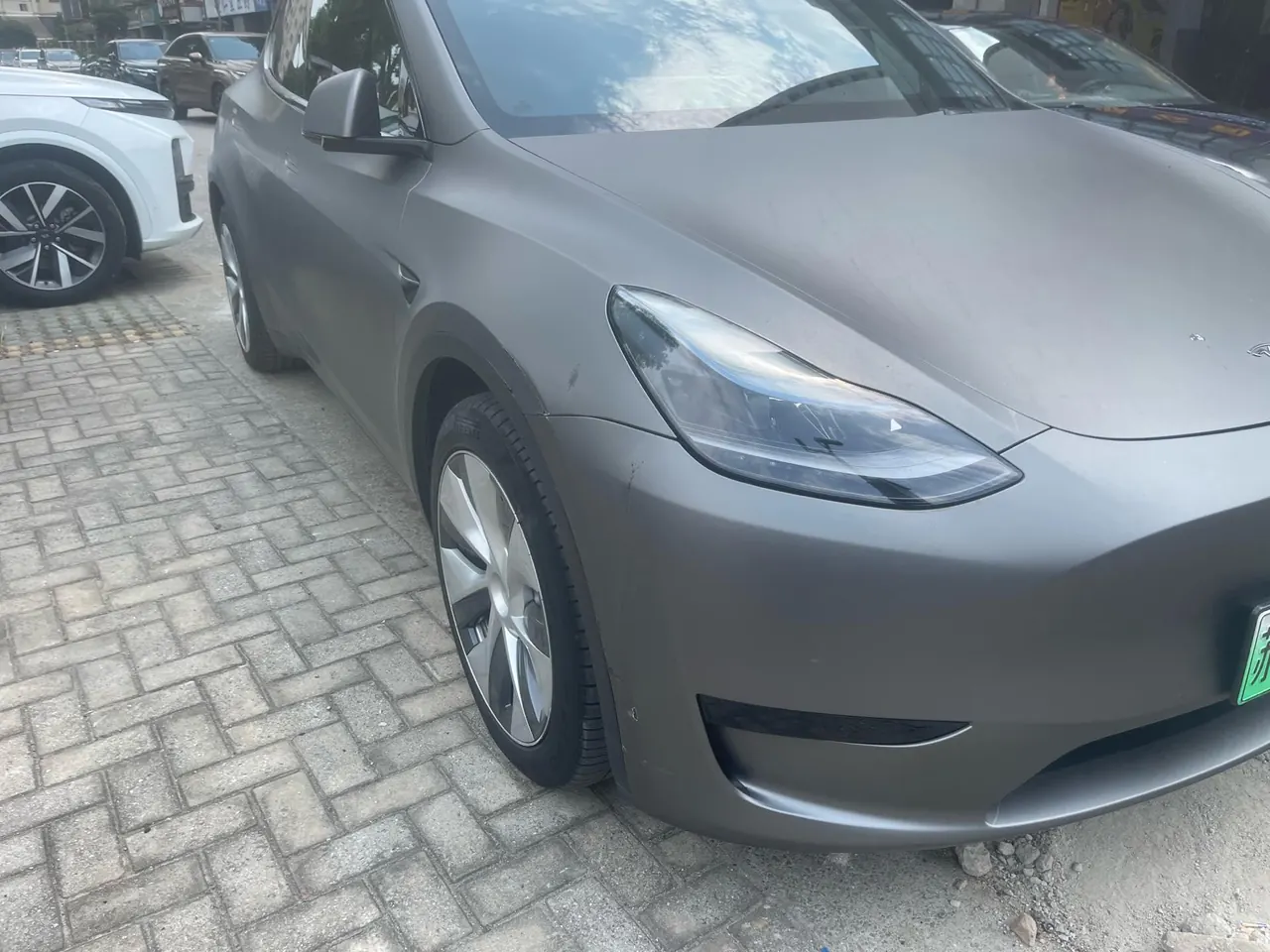 Tesla 2022 Model Y rear-wheel drive version (facelift) automatic gear 2