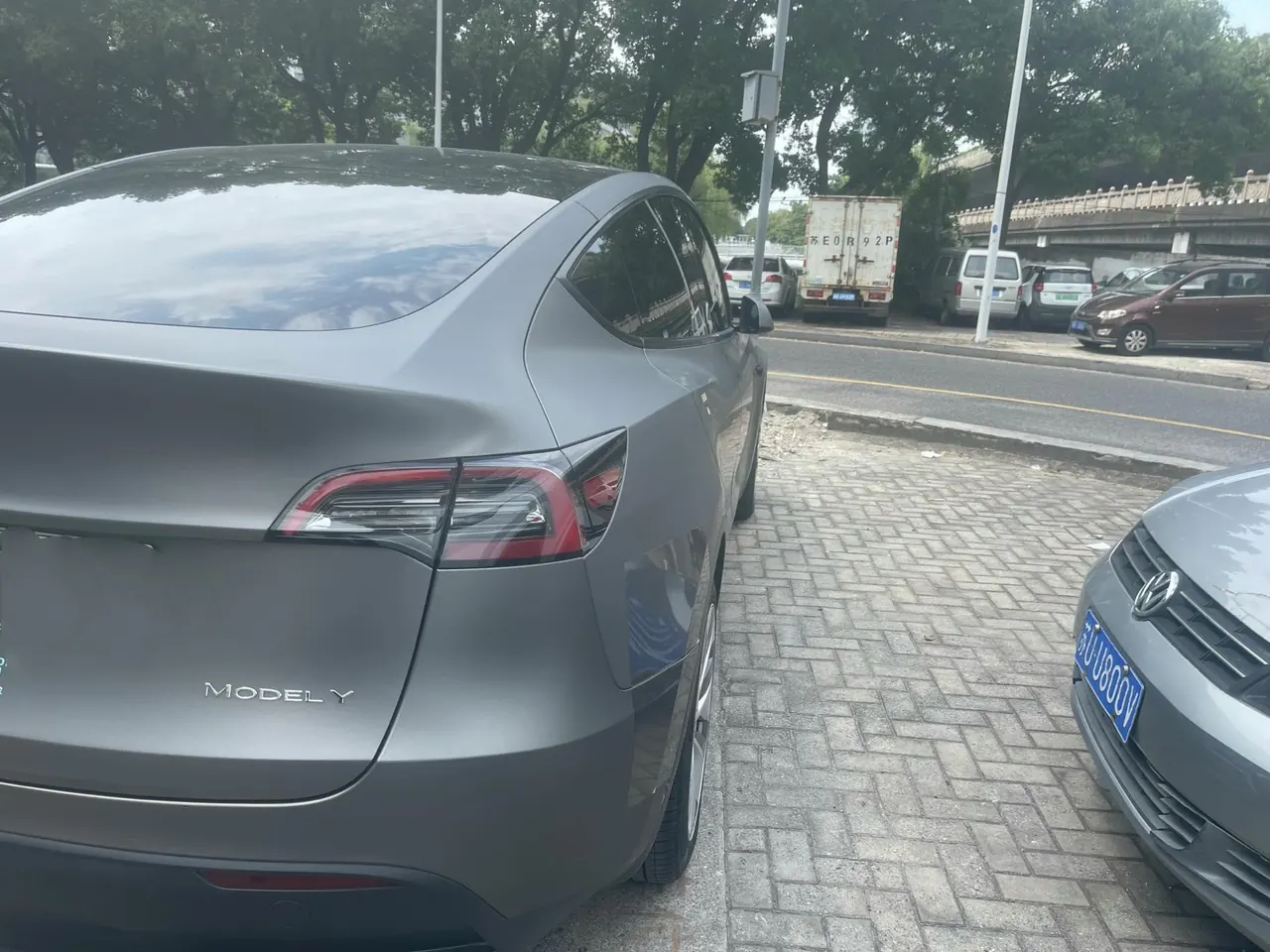 Tesla 2022 Model Y rear-wheel drive version (facelift) automatic gear 4