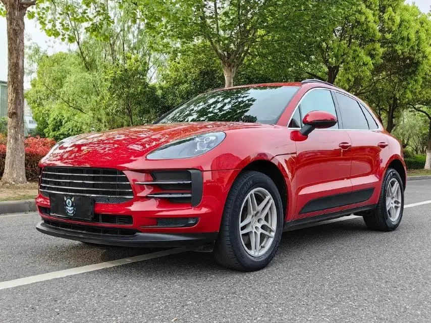 Porsche Macan (Imported) 2020 Macan 2.0T Automatic Gear - View 1