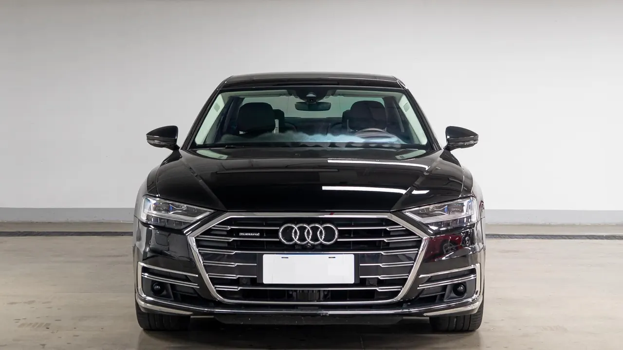 Audi A8L (Imported) 2022 A8L 48V 3.0TFSI 55TFSI Quattro Premium Collection Edition Automatic Gear 2