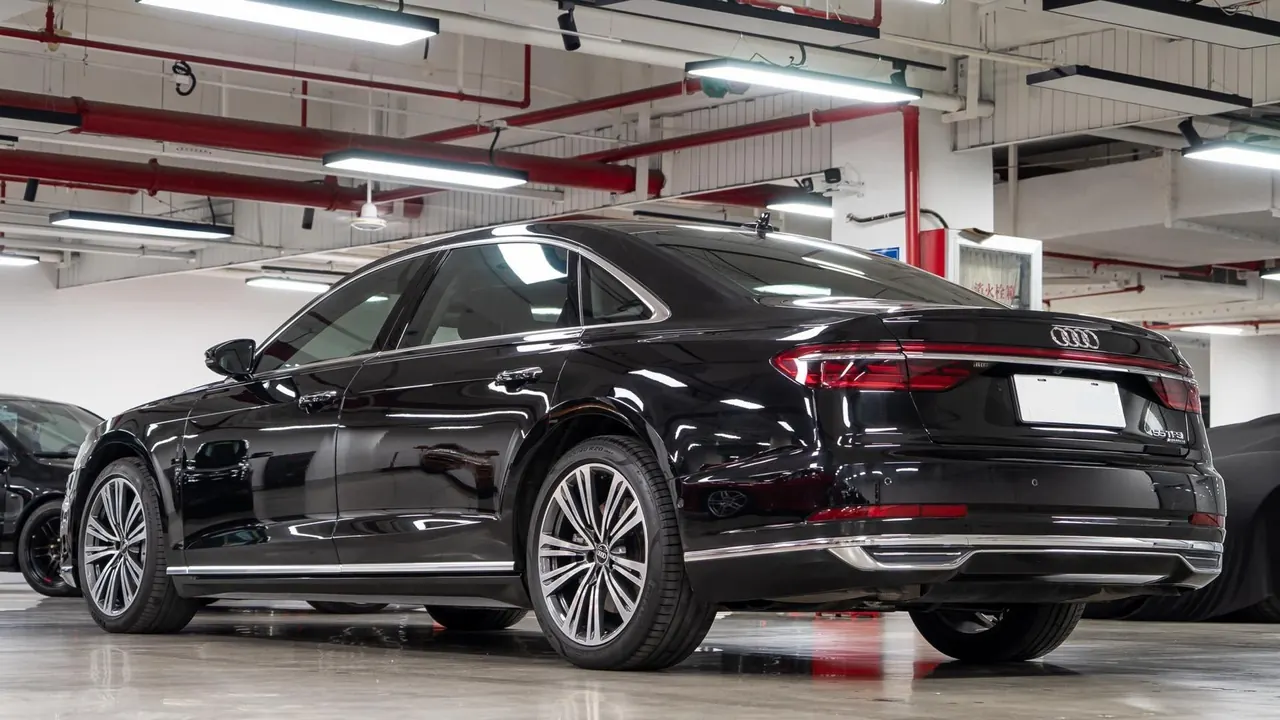 Audi A8L (Imported) 2022 A8L 48V 3.0TFSI 55TFSI Quattro Premium Collection Edition Automatic Gear 3