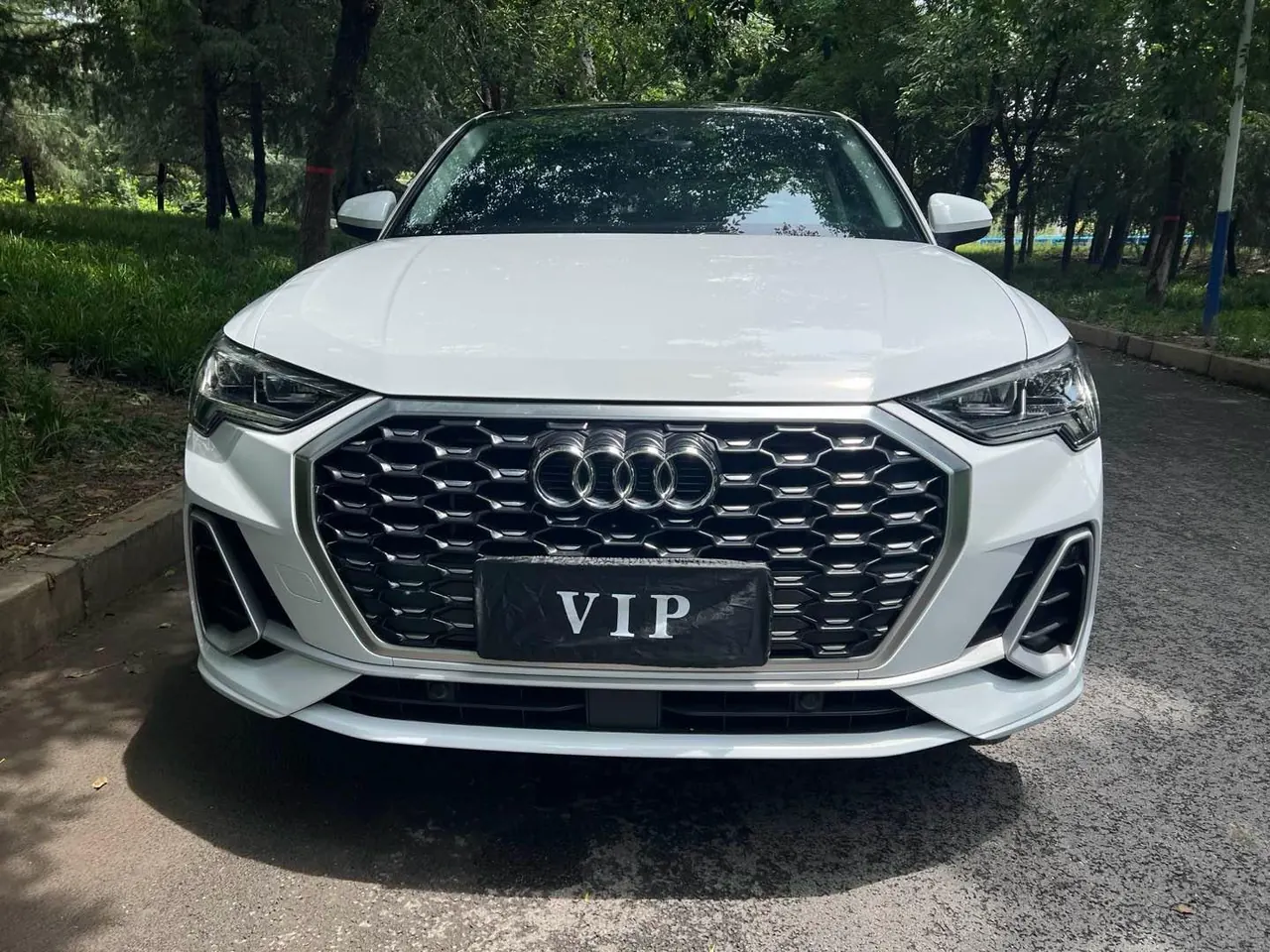 Audi 2022 Q3 Sportback 1.4TFSI 35TFSI aggressive automatic gear 2