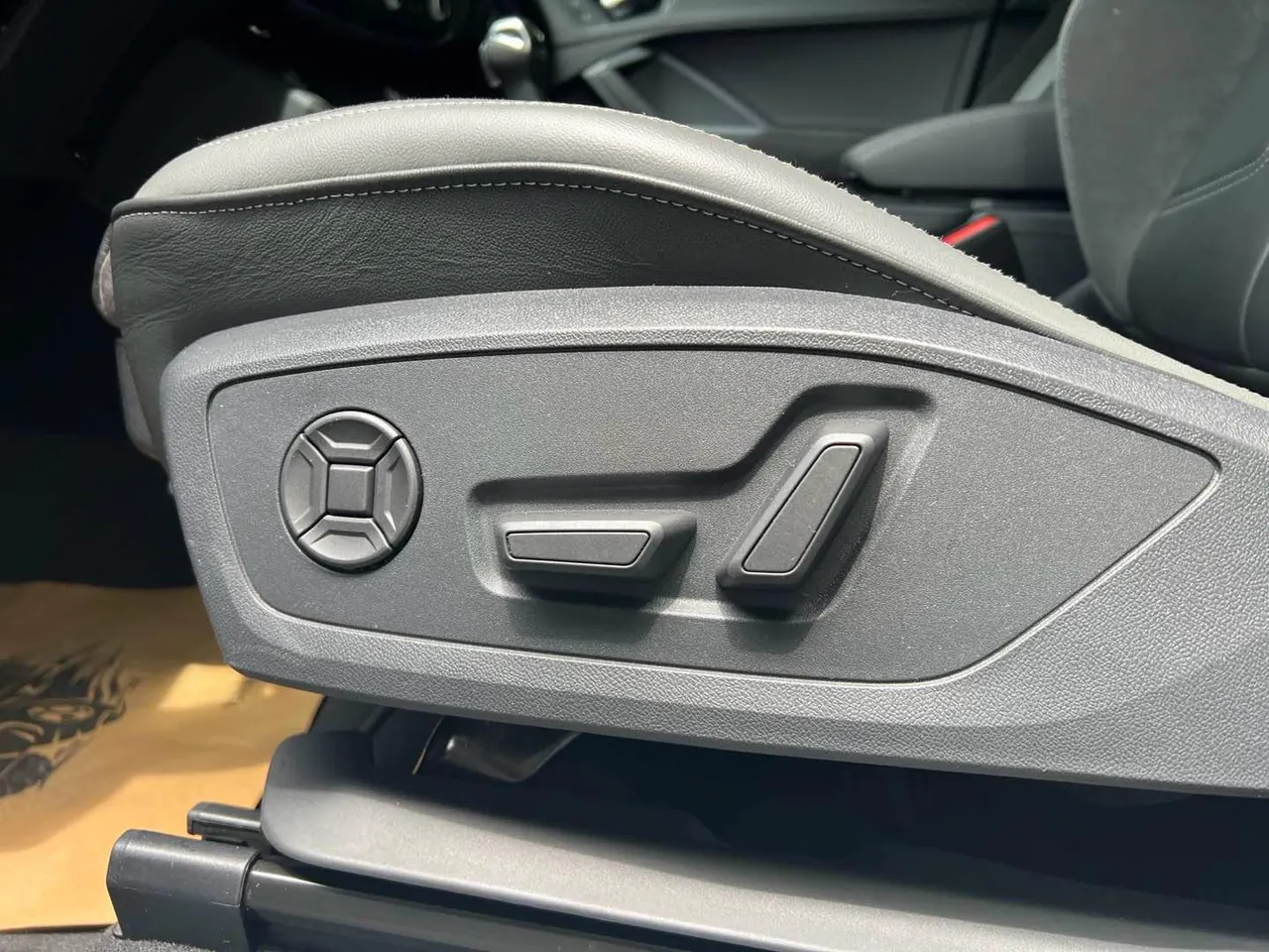 Audi 2022 Q3 Sportback 1.4TFSI 35TFSI aggressive automatic gear 5