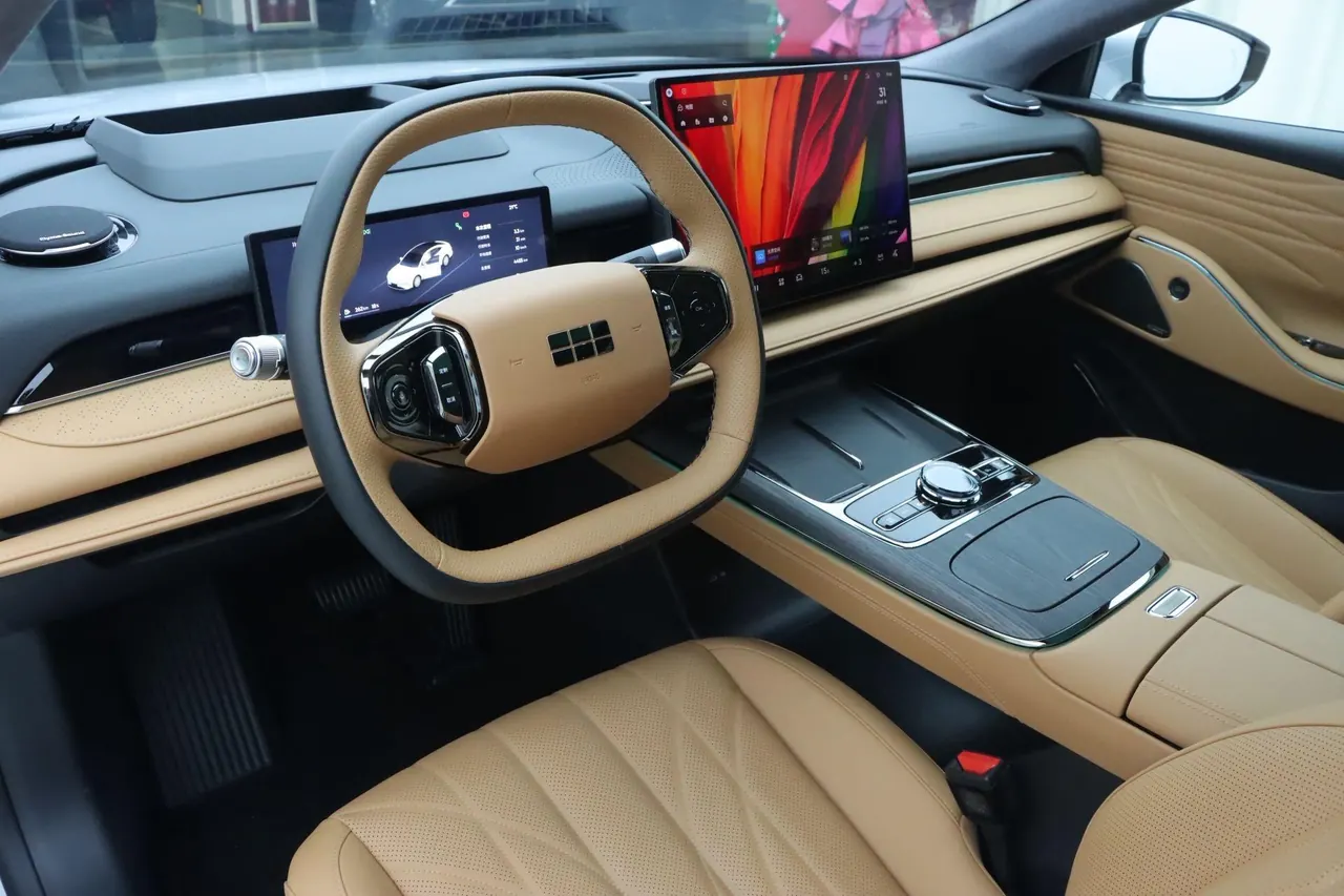 Geely Galaxy 2025 xingyao 8 EM-i 1.5 130km flagship automatic gear 3