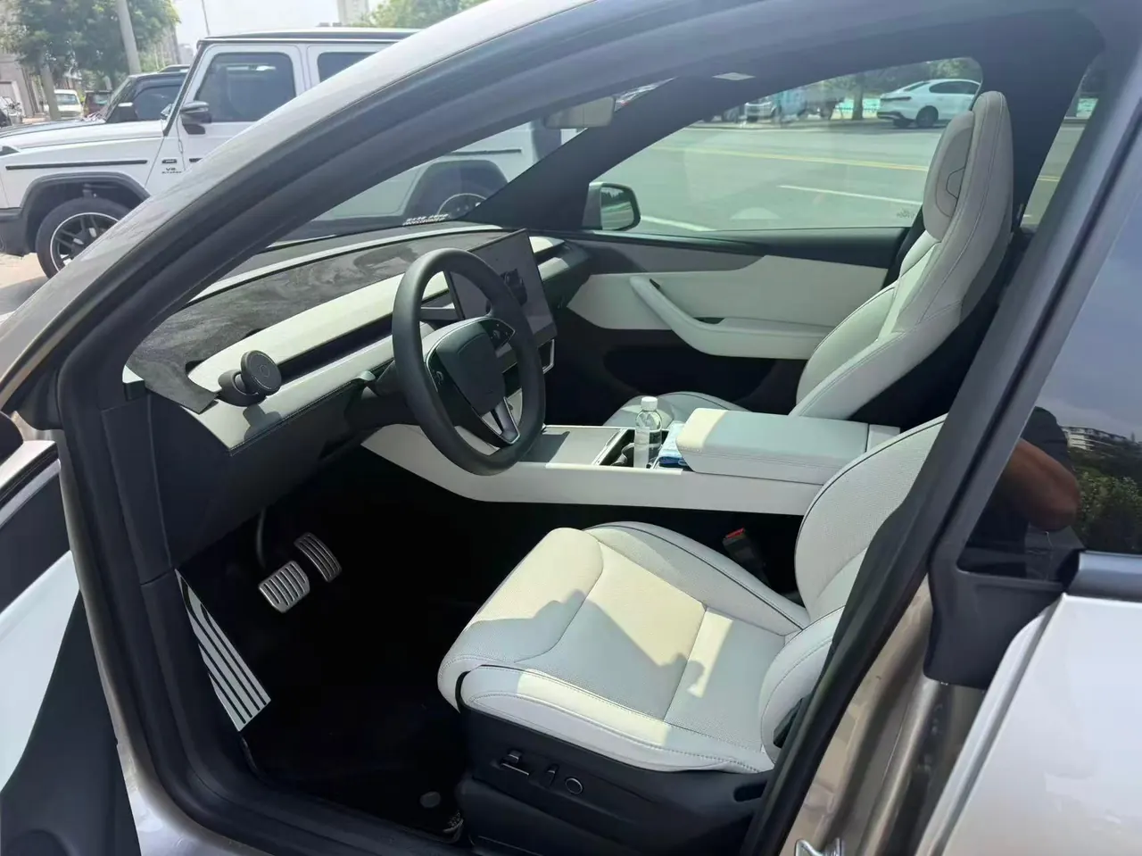 Tesla 2025 Model Y L Long Endurance All-Wheel Drive Automatic Transmission 6