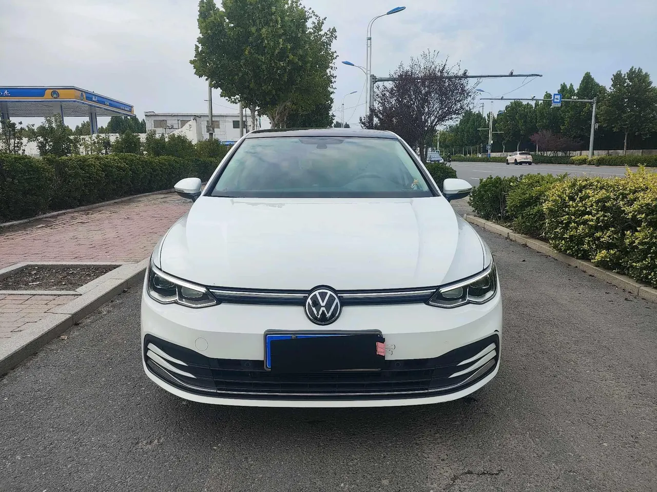 Volkswagen 2021 Golf 8 PRO 1.2TSI 200TSI Automatic 3