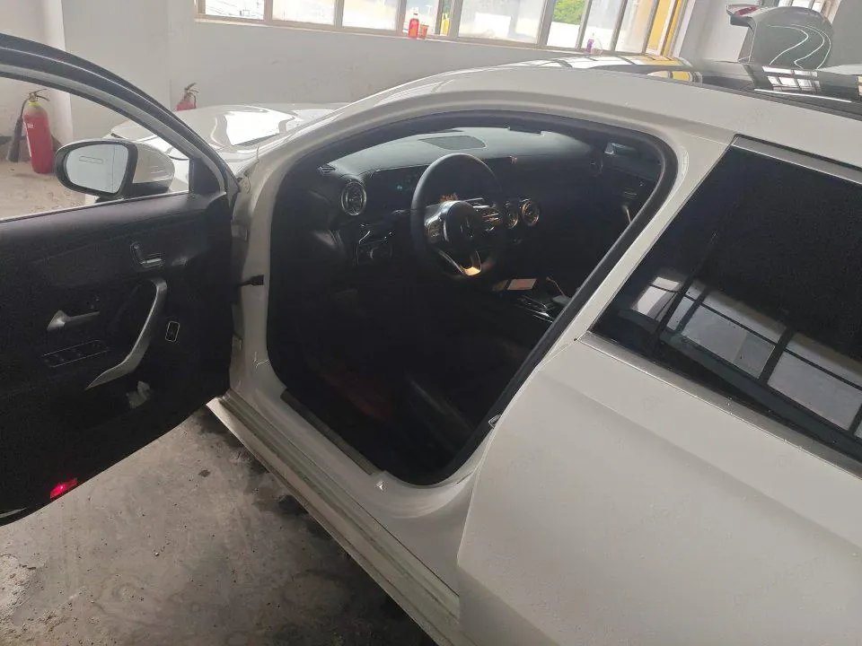Mercedes Benz Class A 2021 A 200 L 1.3T Fashion Automatic Gear 4