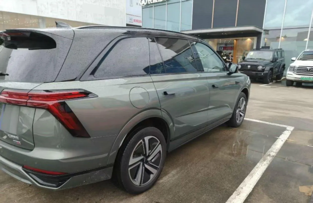 WEY 2026 Blue Mountain DHT 1.5T Intelligent Advanced Edition Four-wheel Drive Max Automatic Gear 4