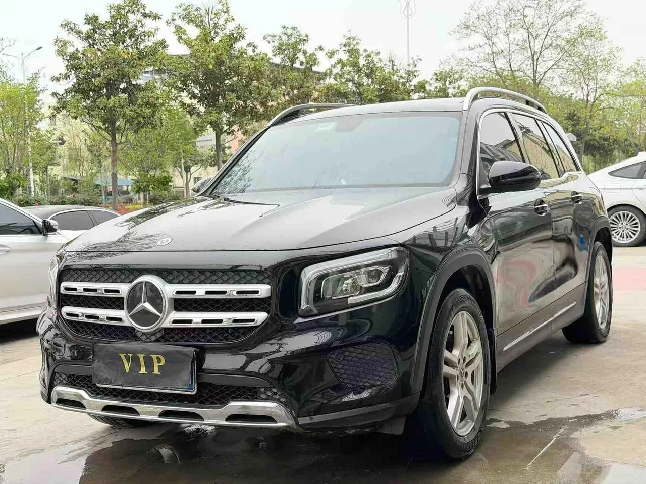 Mercedes Benz 2022 GLB 200 1.3T Dynamic (Modified) Automatic Gear - View 1