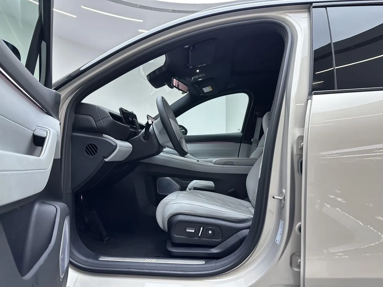 NIO 2025 ES6 75kWh automatic gear 14