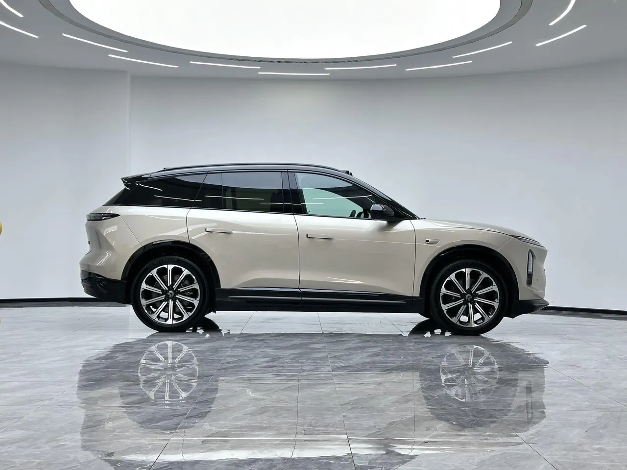 NIO 2025 ES6 75kWh automatic gear 4