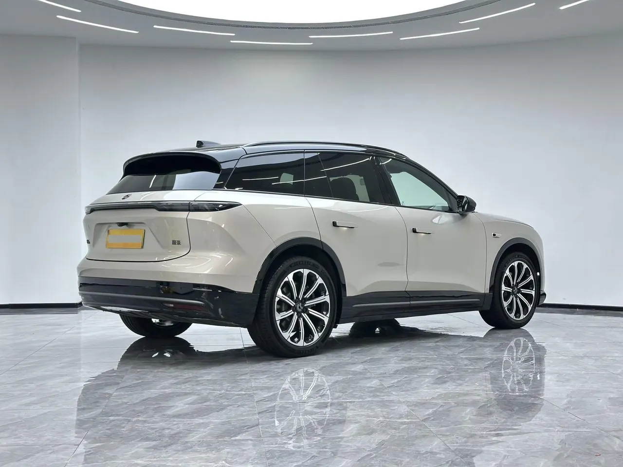 NIO 2025 ES6 75kWh automatic gear 5