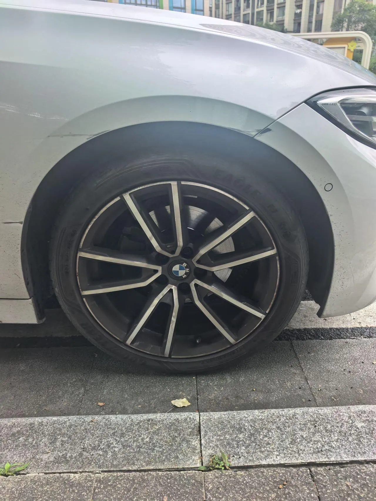 BMW 3 Series 2020 325Li 2.0T M Sports Suit Automatic Gear 5
